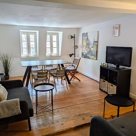 Apartment Triplex Place De La Cathedrale *